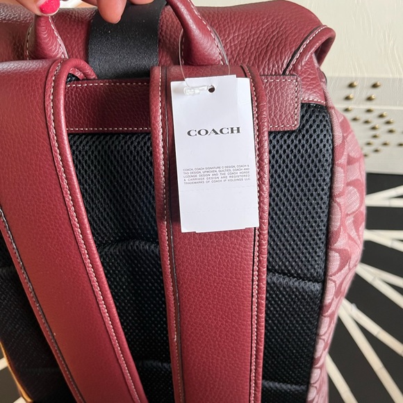 Coach Wine Sullivan Backpack In Signature Chambray - Picture 17 of 17